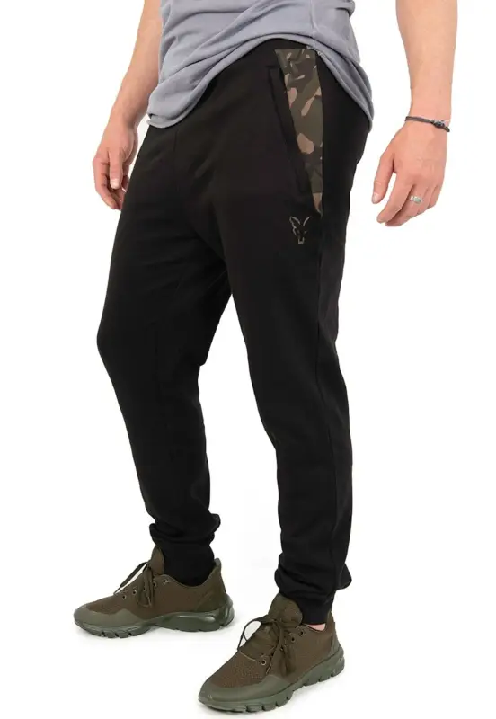 Reduceri Pantaloni Lungi Fox LW Print Jogger Black/Camo