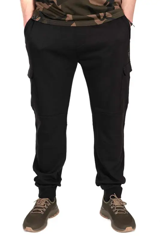 Pantaloni Lungi Fox Light Weight Black Camo Combat Joggers Ofertă specială
