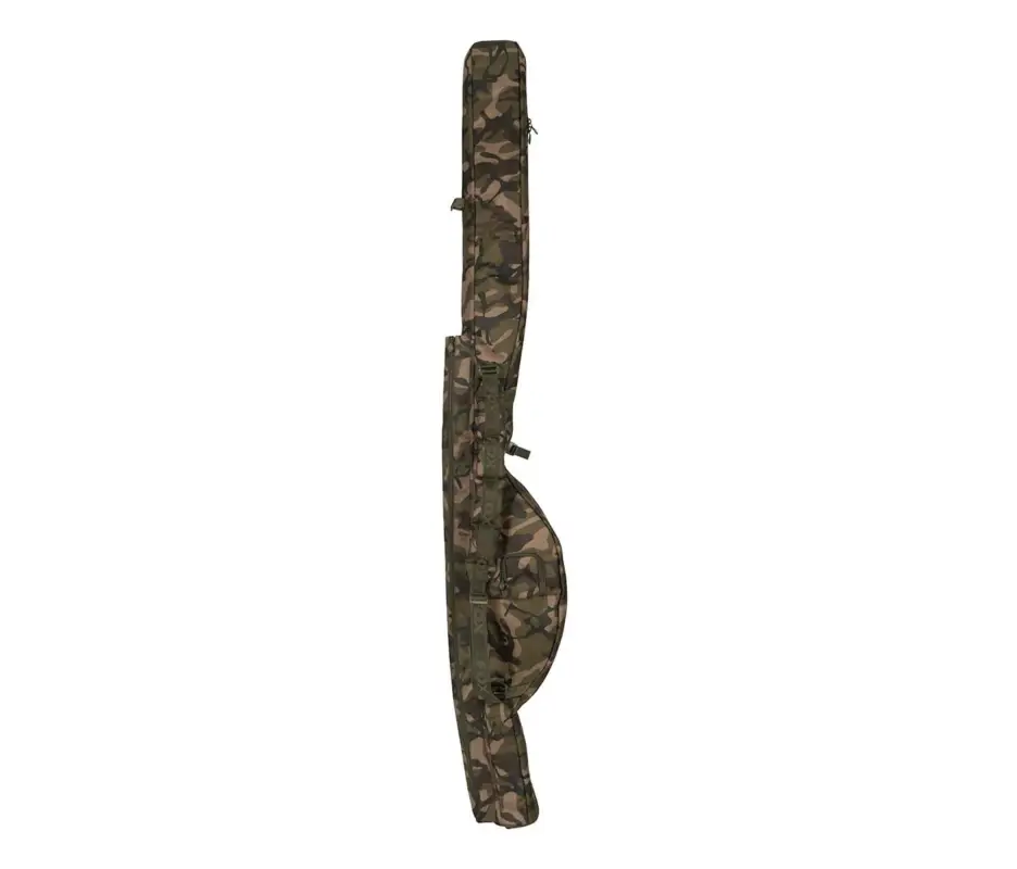 Reducere specială Husa Lansete si Mulinete Fox Camolite 13FT Tri Sleeves, 3 Lansete + 3 Mulinete