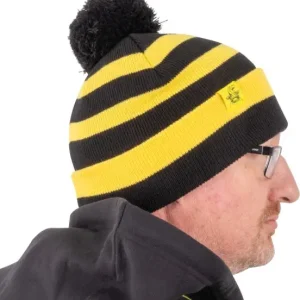 Disponibil imediat Caciula Black Cat Bobble Hat