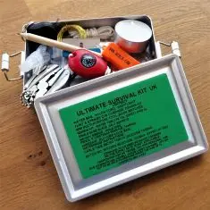 Ultimate Survival Kit Noutate