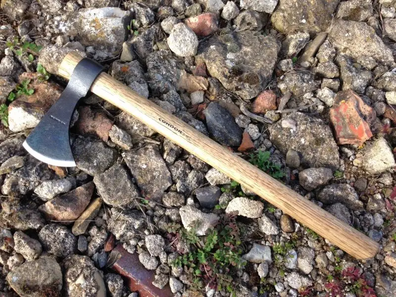 Cumpără acum Indian Throwing Tomahawk