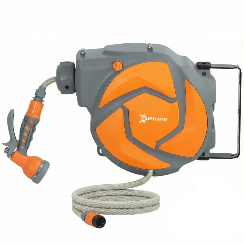 Doar azi DURHAND Furtun retractabil de perete cu derulator 10+1 m, retragere automată și duză cu 7 funcții, rotire 180°