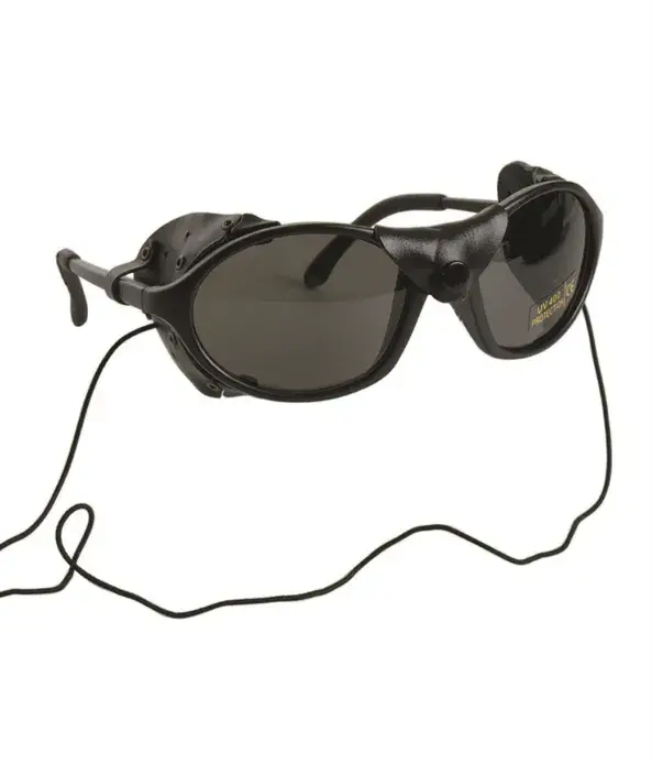 Cumpără online Ochelari de Soare 'Glacier Glasses' – Protecție Extremă și Design Tactic pentru Condiții Dure